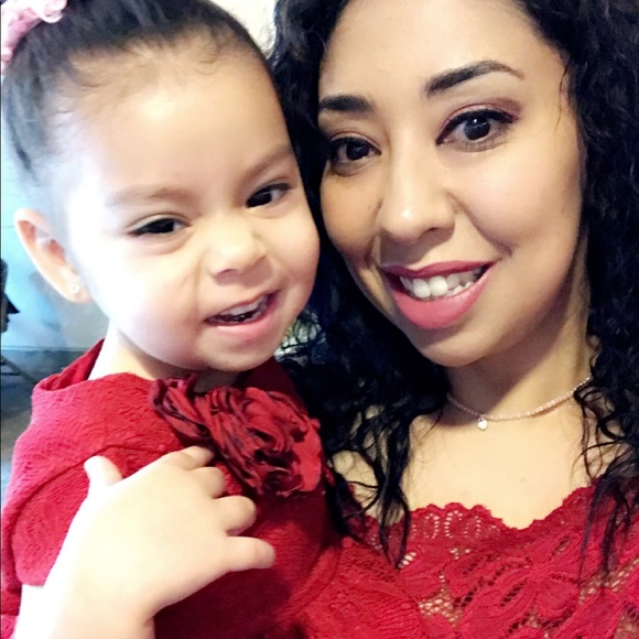 Meet your Posher, Angelica - Picture 1 of 1